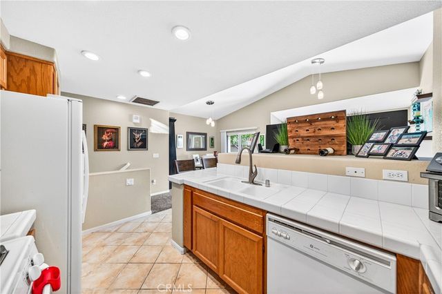 10362 Scripps Poway Parkway 64, San Diego, CA 92131