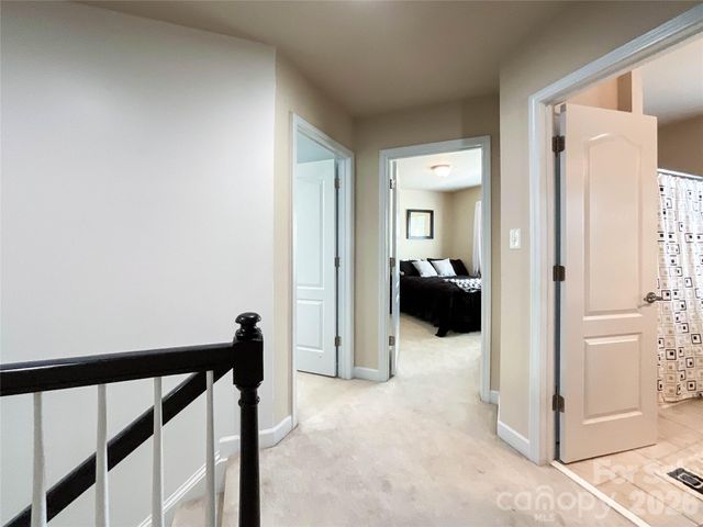6019 Grassy Knoll Circle, Matthews, NC 28104