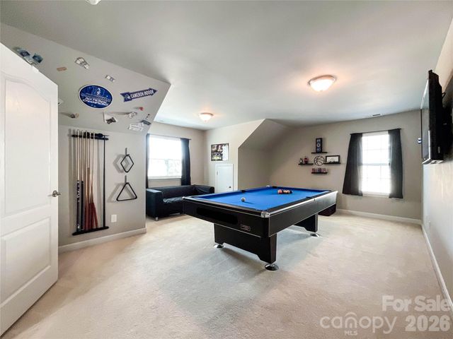 6019 Grassy Knoll Circle, Matthews, NC 28104