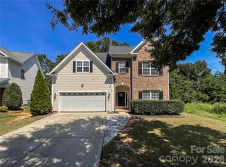 6019 Grassy Knoll Circle, Matthews, NC 28104