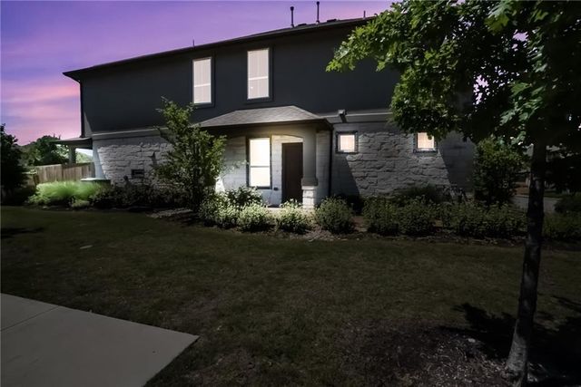 13400 Briarwick DR 901, Austin, TX 78729