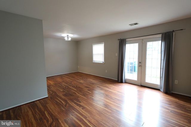 12512 WOODSTOCK DR E, Upper Marlboro, MD 20772