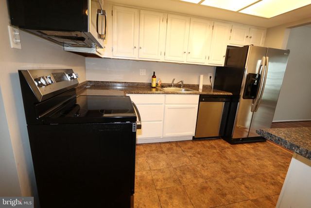 12512 WOODSTOCK DR E, Upper Marlboro, MD 20772