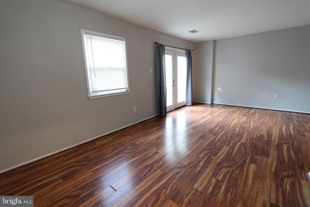 12512 WOODSTOCK DR E, Upper Marlboro, MD 20772