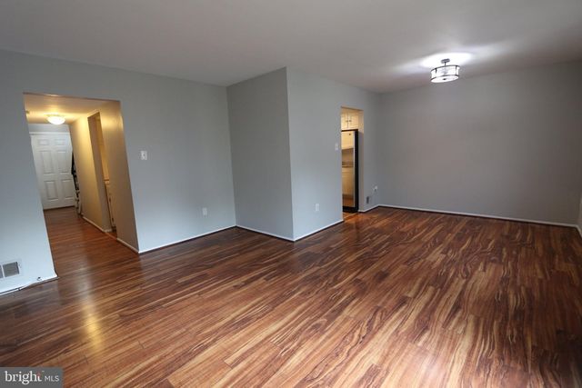 12512 WOODSTOCK DR E, Upper Marlboro, MD 20772