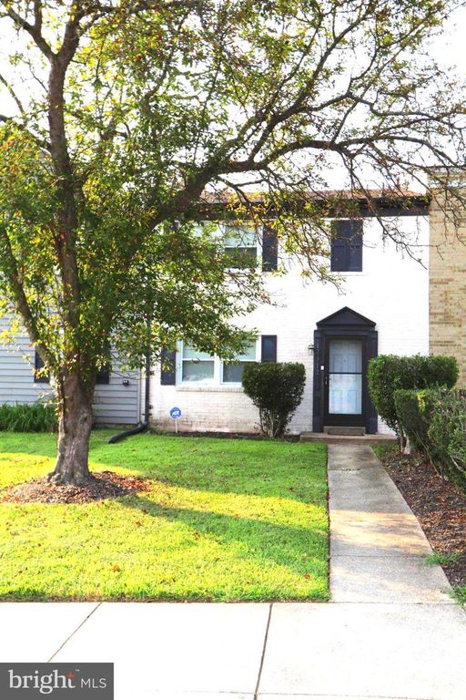 12512 WOODSTOCK DR E, Upper Marlboro, MD 20772
