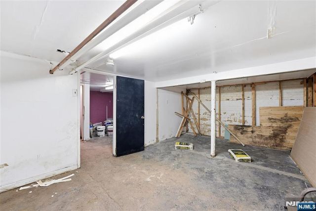 28-30 Monticello Avenue, Newark, NJ 07106