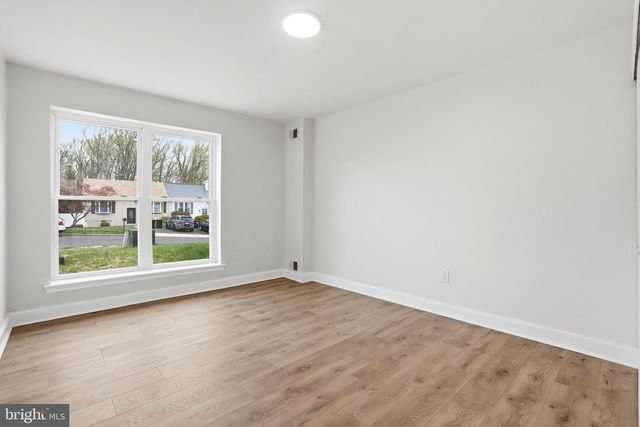 6687 PICKWICK CT, Bensalem, PA 19020