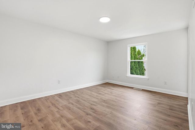 6687 PICKWICK CT, Bensalem, PA 19020