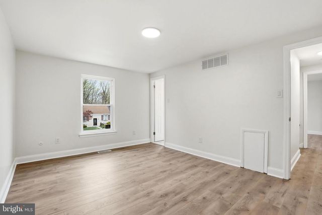 6687 PICKWICK CT, Bensalem, PA 19020