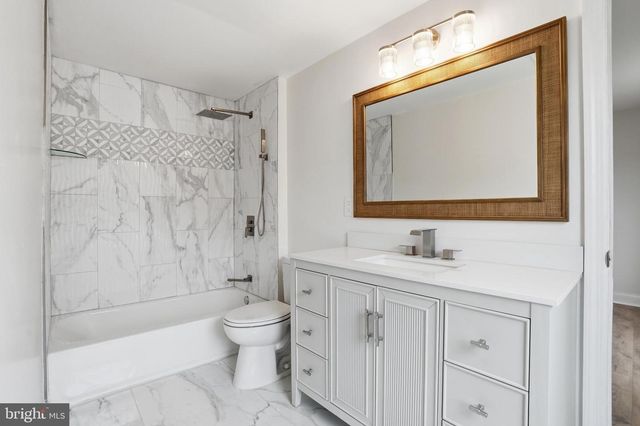 6687 PICKWICK CT, Bensalem, PA 19020