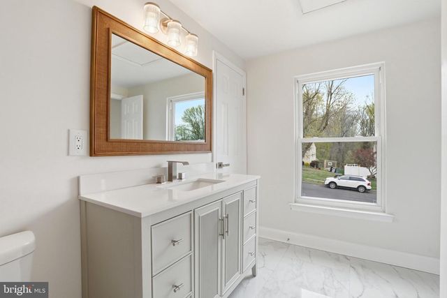 6687 PICKWICK CT, Bensalem, PA 19020