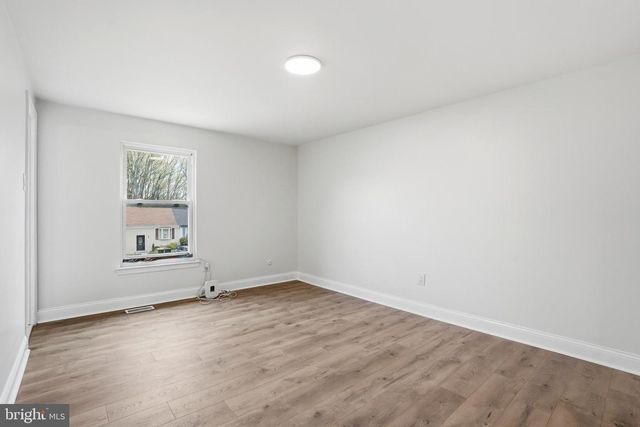 6687 PICKWICK CT, Bensalem, PA 19020