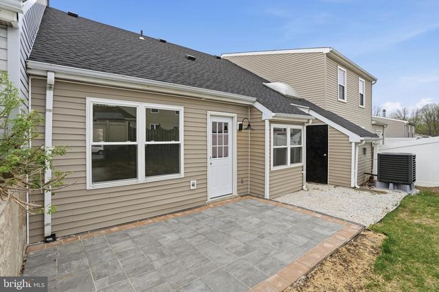 6687 PICKWICK CT, Bensalem, PA 19020