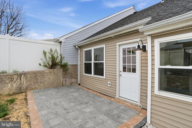 6687 PICKWICK CT, Bensalem, PA 19020