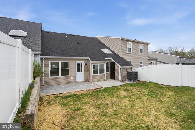 6687 PICKWICK CT, Bensalem, PA 19020