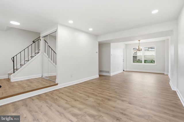 6687 PICKWICK CT, Bensalem, PA 19020