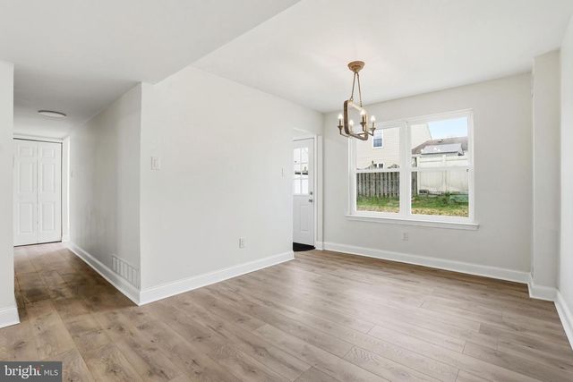 6687 PICKWICK CT, Bensalem, PA 19020