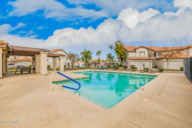 1129 W WINDJAMMER Drive, Gilbert, AZ 85233