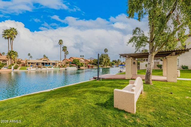 1129 W WINDJAMMER Drive, Gilbert, AZ 85233