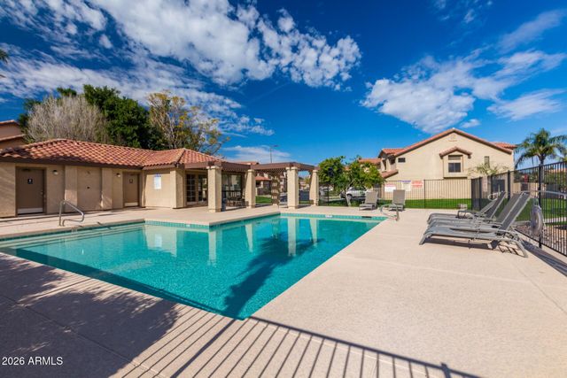 1129 W WINDJAMMER Drive, Gilbert, AZ 85233