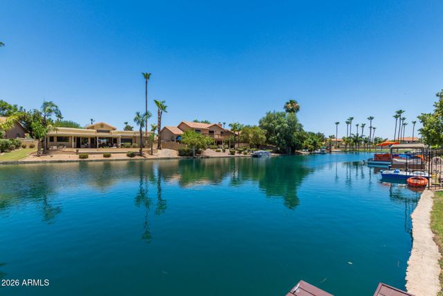 1129 W WINDJAMMER Drive, Gilbert, AZ 85233