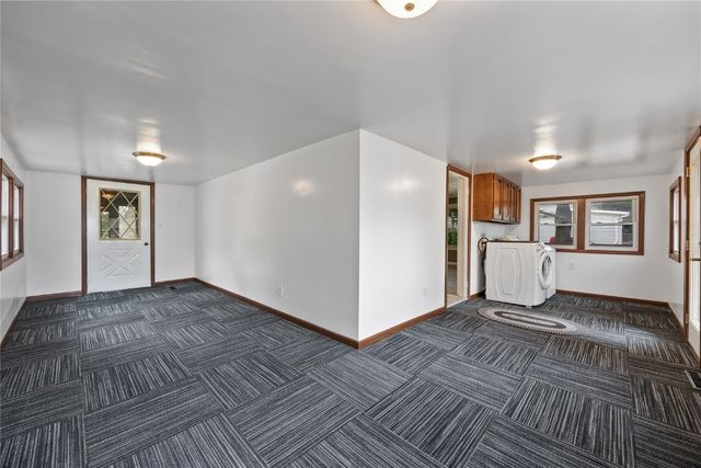 314 E Main Street, Lisbon, IA 52253