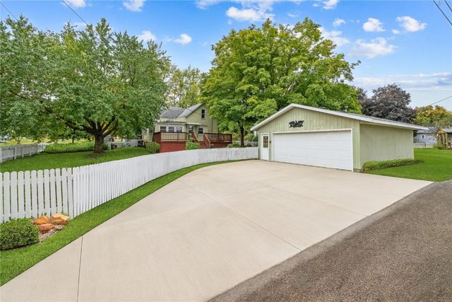 314 E Main Street, Lisbon, IA 52253