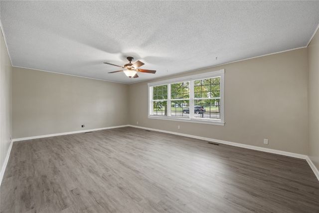 314 E Main Street, Lisbon, IA 52253