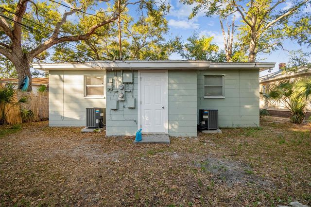 610 16TH AVENUE S, St Petersburg, FL 33701