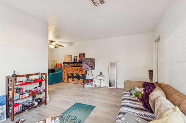 610 16TH AVENUE S, St Petersburg, FL 33701