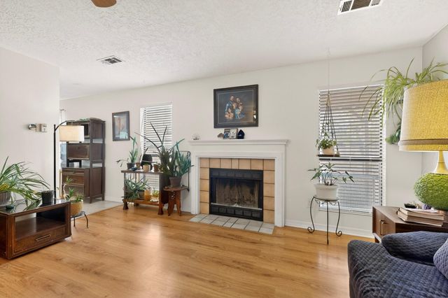 1200 Weeping Willow Court NE, Rio Rancho, NM 87144