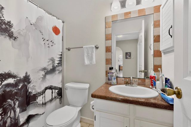 1200 Weeping Willow Court NE, Rio Rancho, NM 87144