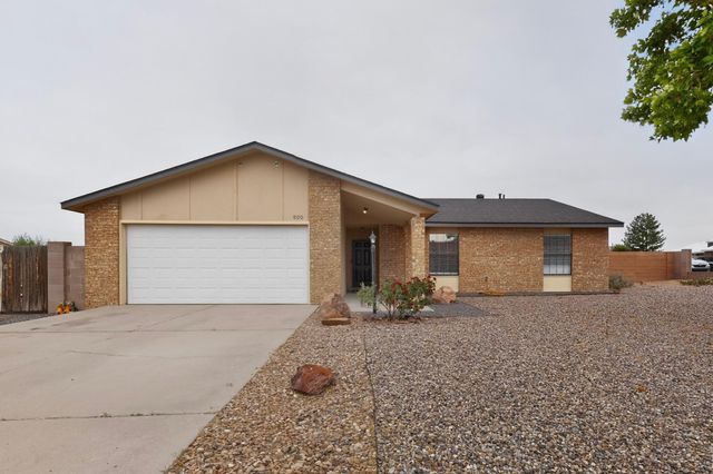 1200 Weeping Willow Court NE, Rio Rancho, NM 87144