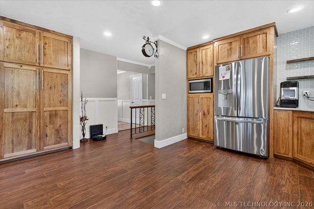 930 Briarwood Drive, Bartlesville, OK 74006