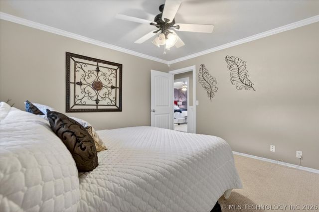 930 Briarwood Drive, Bartlesville, OK 74006