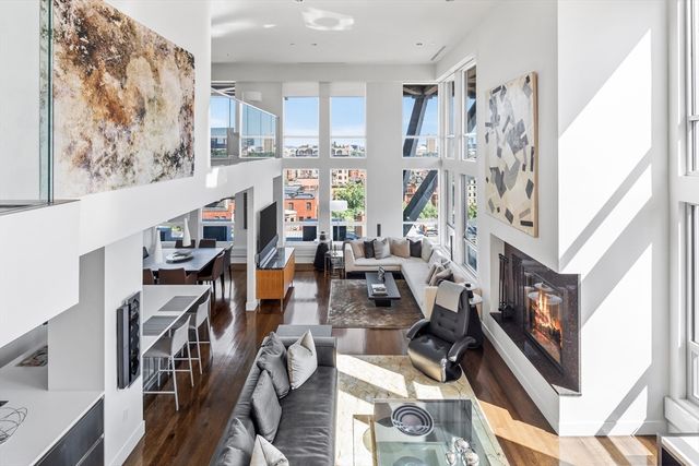 360 Newbury Street 810, Boston, MA 02115