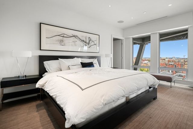 360 Newbury Street 810, Boston, MA 02115
