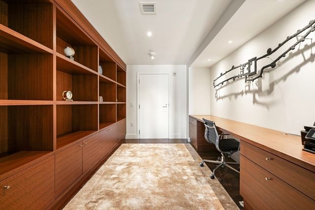 360 Newbury Street 810, Boston, MA 02115