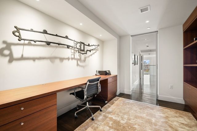 360 Newbury Street 810, Boston, MA 02115