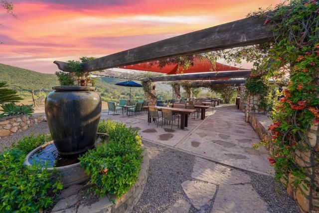 25260 E Old Julian Hwy, Ramona, CA 92065