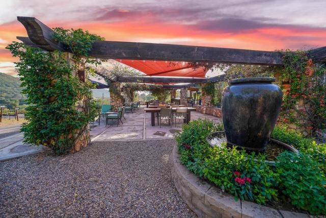 25260 E Old Julian Hwy, Ramona, CA 92065