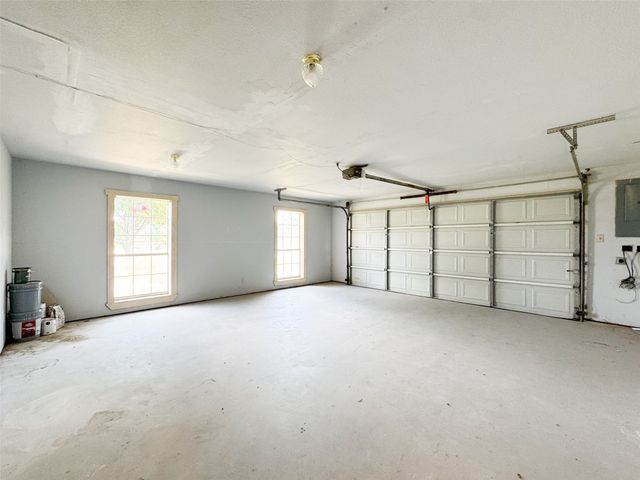 6568 Michael Road, Sanger, TX 76266