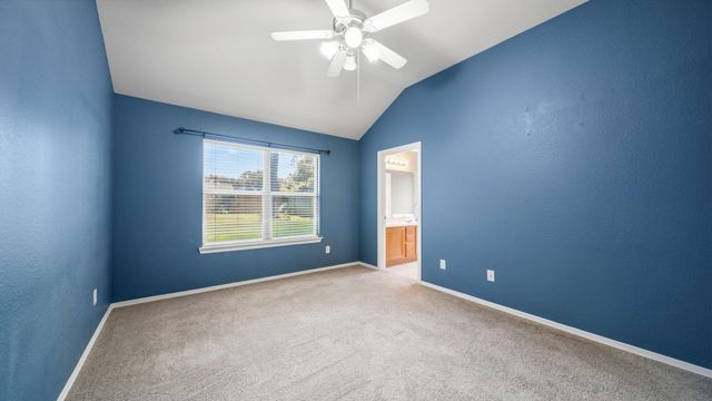213 Mesa View, Conroe, TX 77316