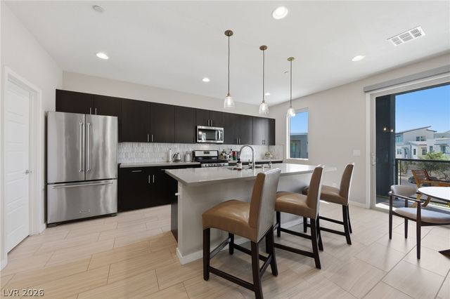 11295 Cactus Tower Avenue 103, Las Vegas, NV 89135