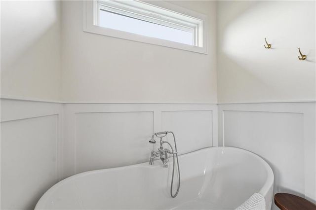 2906 SW Arthur Drive, Lee's Summit, MO 64082