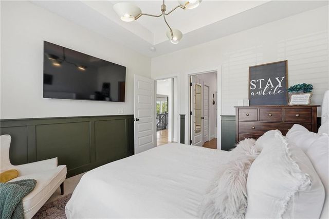 2906 SW Arthur Drive, Lee's Summit, MO 64082
