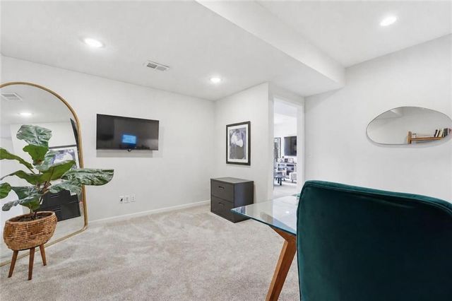 2906 SW Arthur Drive, Lee's Summit, MO 64082