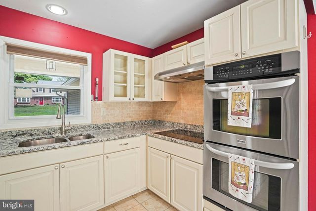 2201 HARWOOD LN, Bowie, MD 20716