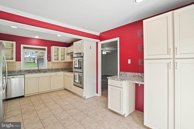 2201 HARWOOD LN, Bowie, MD 20716